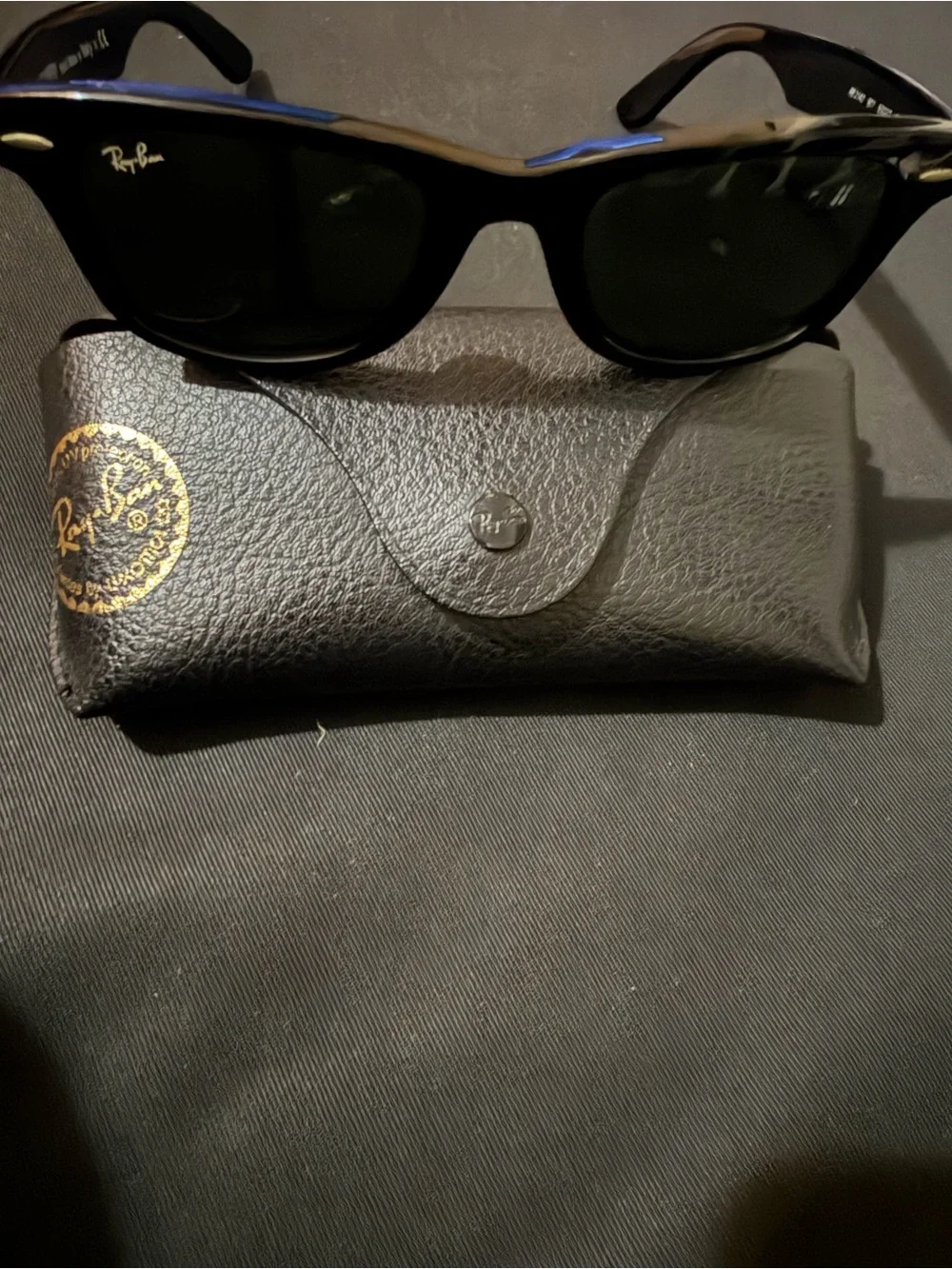 Ray-Ban Black Wayfarer Sunglasses - Classic Black